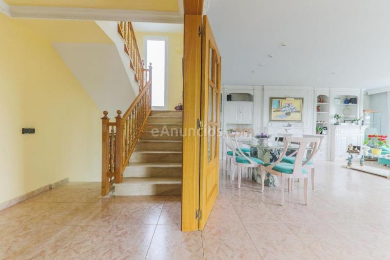 Adosado en venta en  Palau-Solit i Plegamans