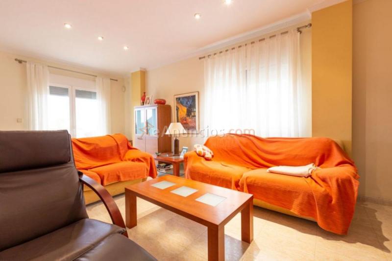 Adosado en venta en  Benifaio