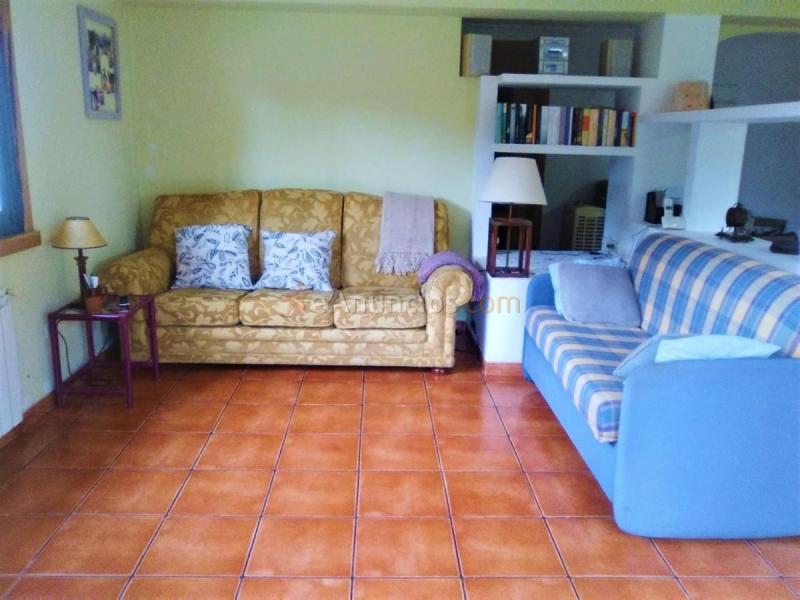 Adosado en venta en  Bergondo