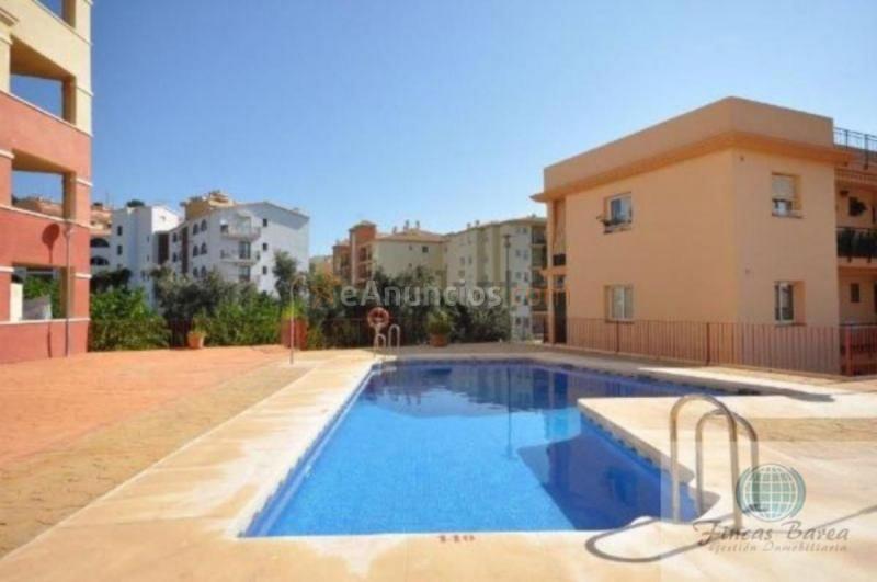 Apartamento en venta en  Los Pacos, Fuengirola