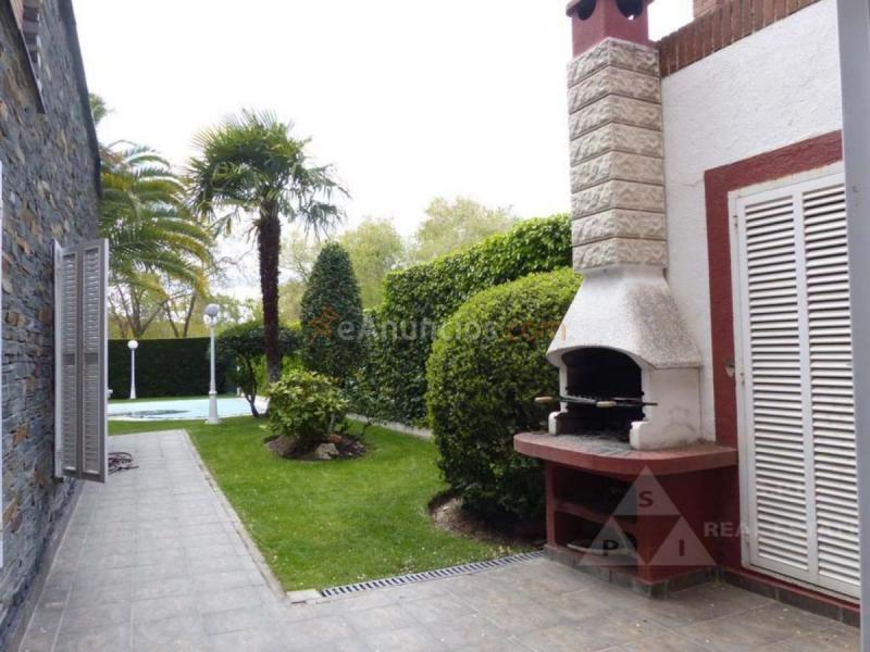 Adosado en venta en  Somosaguas, Pozuelo de Alarcón