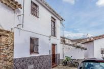 Adosado en venta en  Alájar