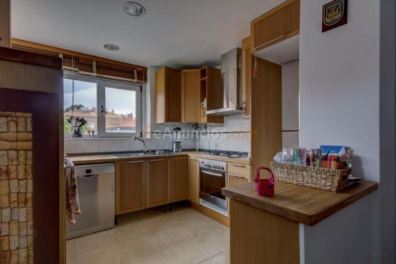 Atico en venta en  Els Canyars, Castelldefels