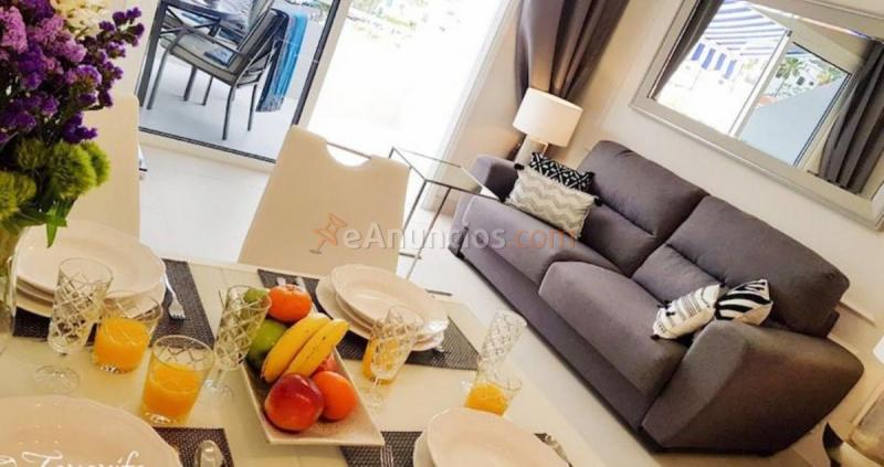 Apartamento en venta en Avenida Austria, Costa Adeje, Adeje