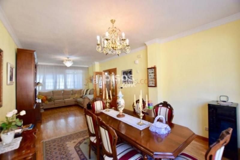 Casa en venta en  Descalzos, Villimar - V1 - V2 - S3 - S4 - San Cristobal, Burgos