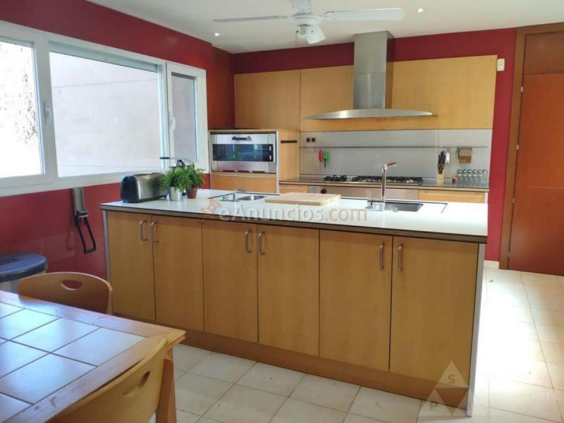 Adosado en alquiler en  Hortaleza, Madrid