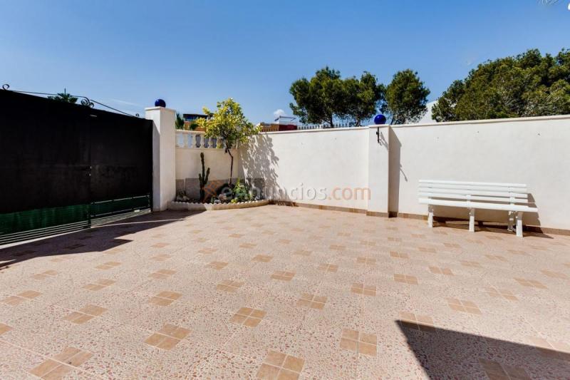 Casa en venta en Avenida Lago Azul, Los Balcones - Los Altos del Edén, Torrevieja