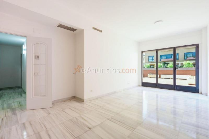 Apartamento en venta en  Nervión, Sevilla