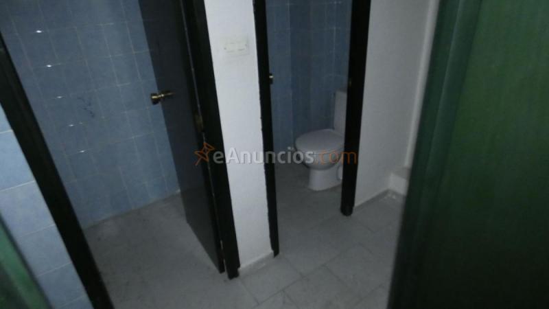 Local Comercial en alquiler en  San Sebastian, Ermita, Godella