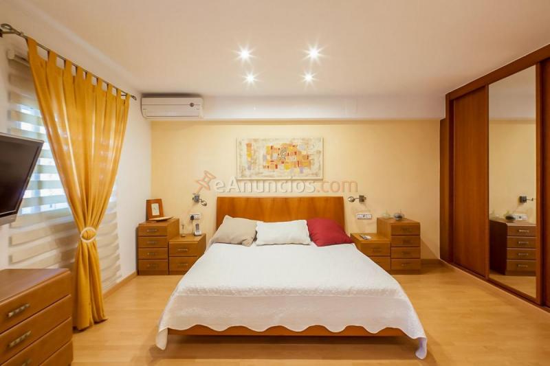 Adosado en venta en  Playa de Farnals