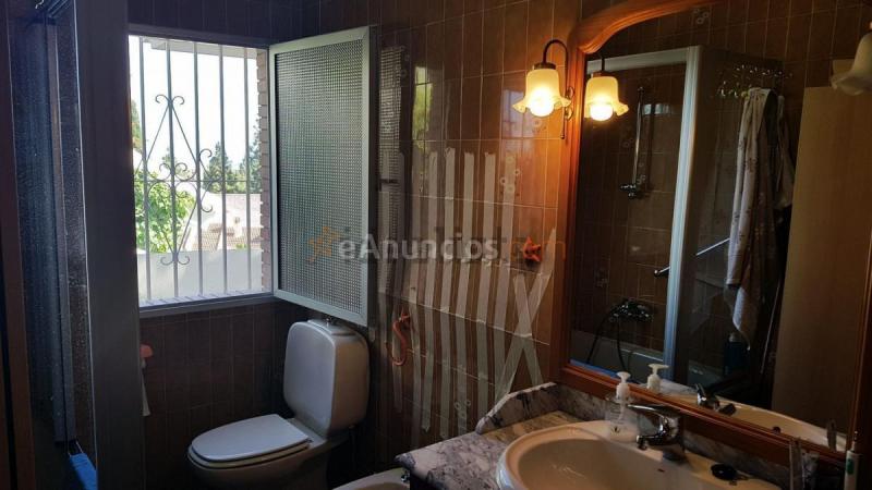 Adosado en venta en  Puerto de la Torre, Málaga