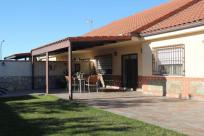 Casa en venta en  Novés