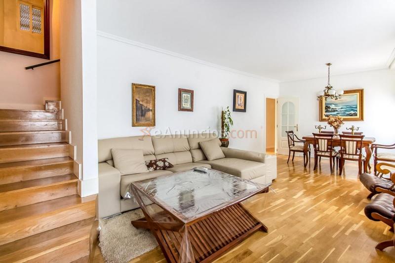 Adosado en venta en  Escalona