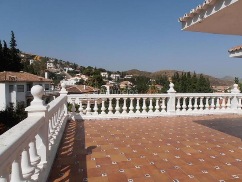 Adosado en venta en  Puerto de la Torre, Málaga