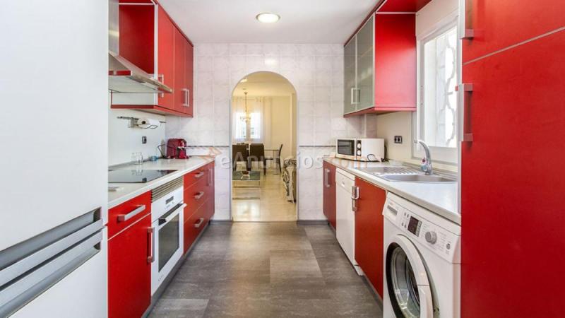 Apartamento en venta en  Nueva Andalucía, Marbella