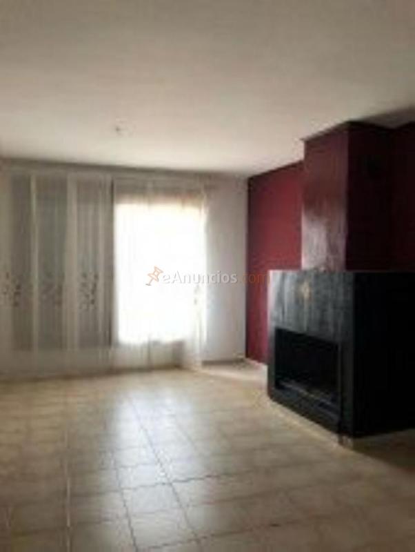 Adosado en venta en  Av. Ocho de Marzo, Humilladero