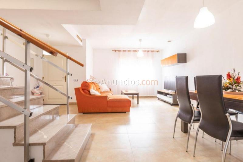 Adosado en venta en  Picassent