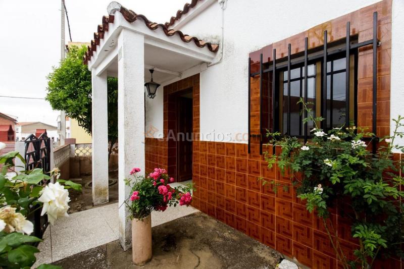 Adosado en venta en  Valverde de Leganés