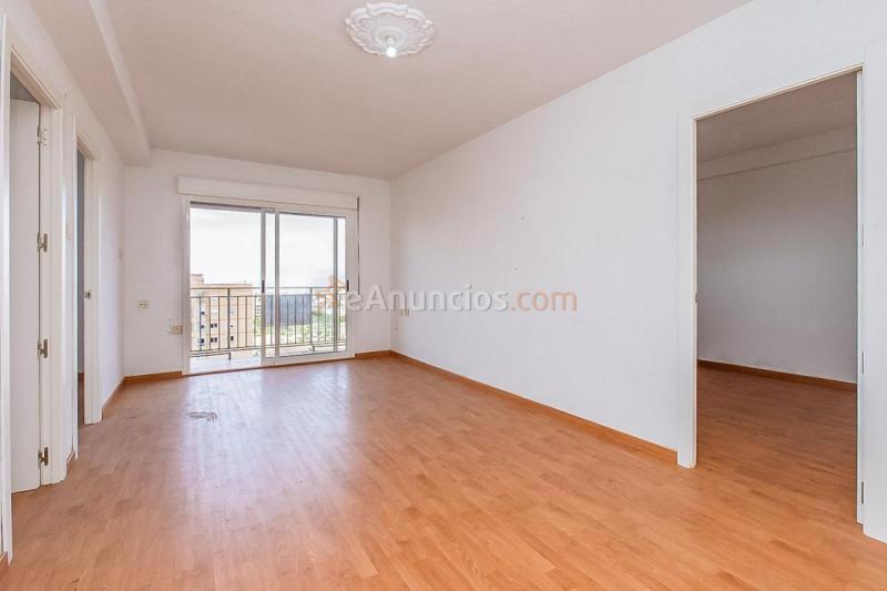 Apartamento en venta en  Polig.Cartuja - Barriada la Paz, Granada