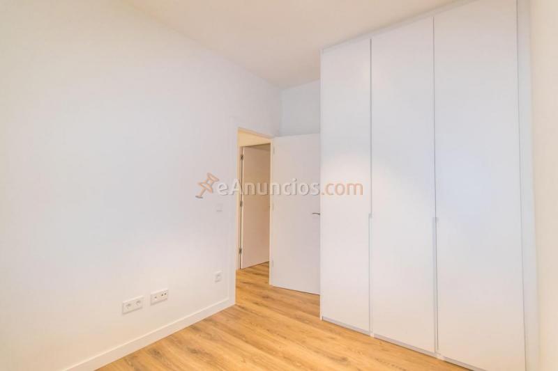 Apartamento en venta en Calle 17 de Agosto, Centro, Gijón