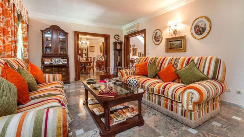 Adosado en venta en  San Pedro de Alcántara, Marbella
