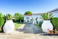 Adosado en venta en  Carrion de los Céspedes