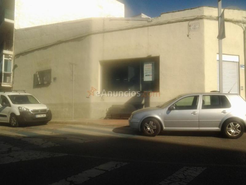 Edificio en alquiler en  BEATAS, Navalcarnero
