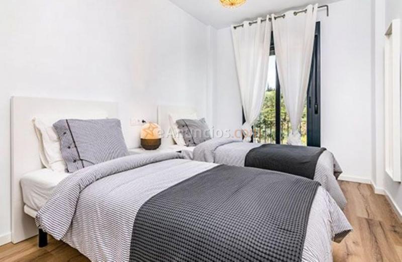 Casa en venta en Calle Virgen del Carmen, Los Boliches, Fuengirola