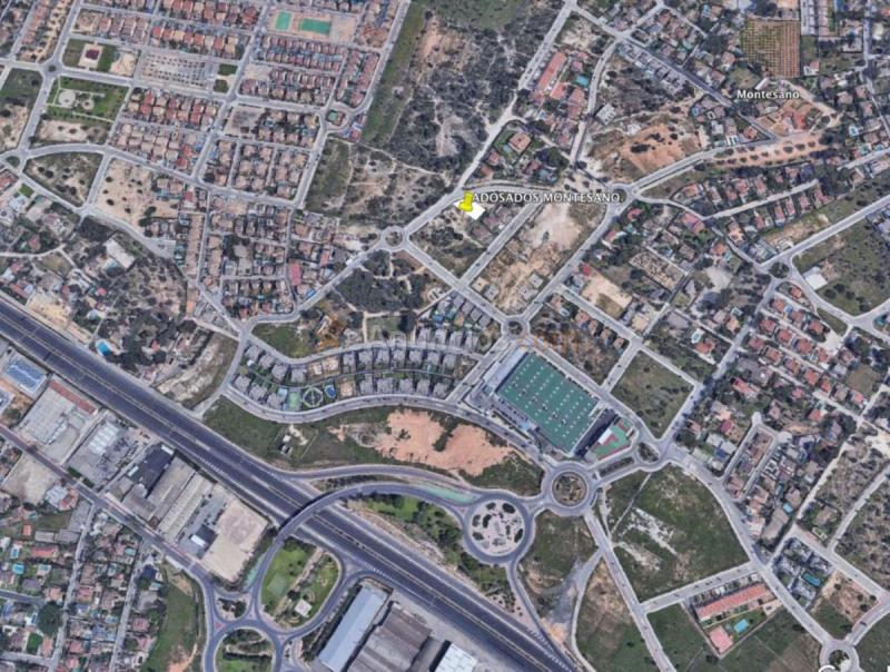 Casa en venta en  El Paraiso-Los Almendros, L'Eliana