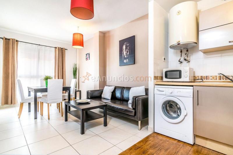 Apartamento en venta en  Playamar, Torremolinos