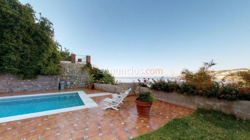 Adosado en venta en Calle Bajada del Mar, Cotobro, Almuñécar