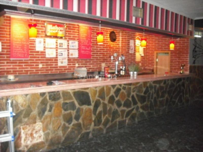 Local Comercial en alquiler en Calle Nuñez de Balboa, San Isidro - Los Almendros, Alcalá de Henares