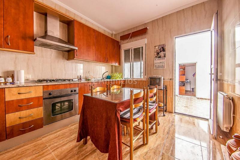 Adosado en venta en  Lupion