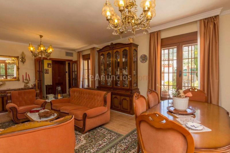 Adosado en venta en  Centro, Alhaurín de la Torre