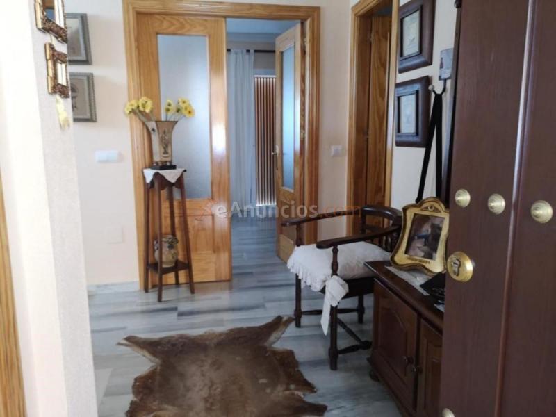 Casa en venta en  Puerto de la Torre, Málaga