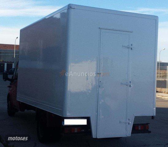 Ford Transit 330S 115CV 6V de 2010 con 177.471 Km por 10.800 EUR. en Salamanca