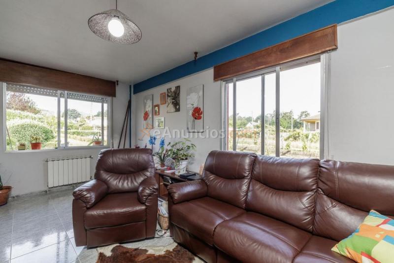 Adosado en venta en  Ponteareas