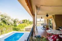 Adosado en venta en  El Casar