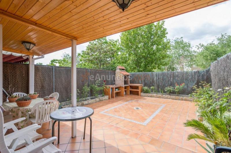 Adosado en venta en  Algete