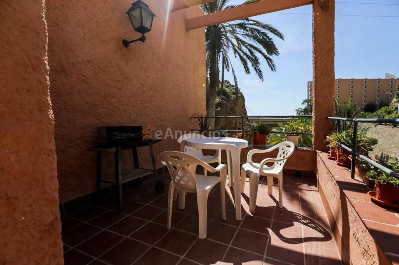 Adosado en venta en  Enix