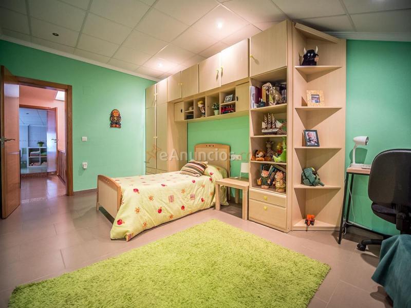 Adosado en venta en  Jumilla