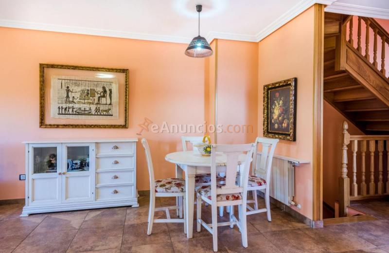 Adosado en venta en  Ajo