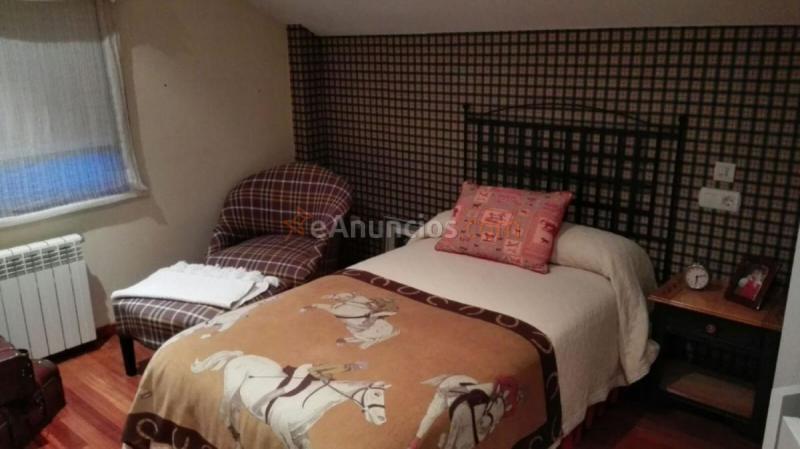 Adosado en venta en  Castiñeiriño - Cruceiro do Sar, Santiago de Compostela