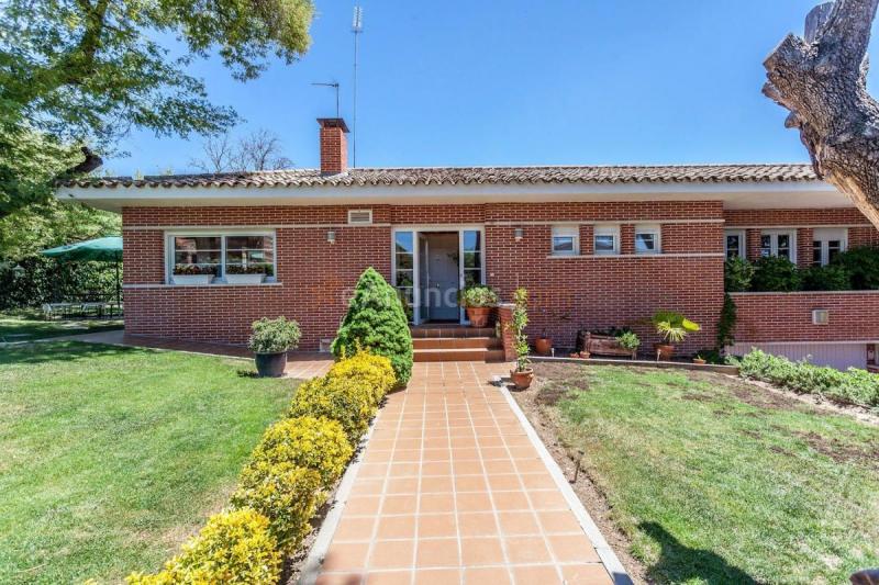 Adosado en venta en  El Bosque, Villaviciosa de Odón