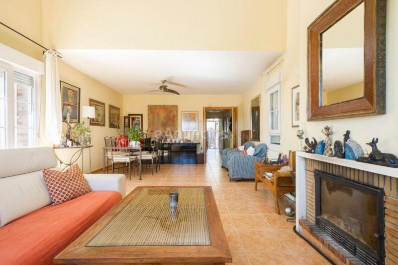 Adosado en venta en  Casa Amarilla, Galapagar