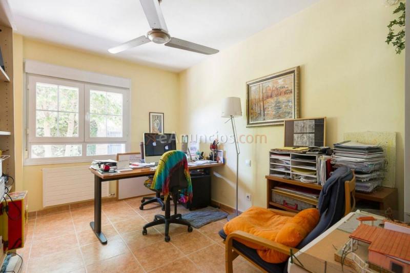 Adosado en venta en  Casa Amarilla, Galapagar