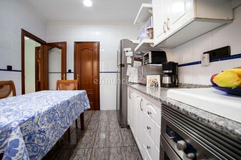 Adosado en venta en  Granja de Rocamora