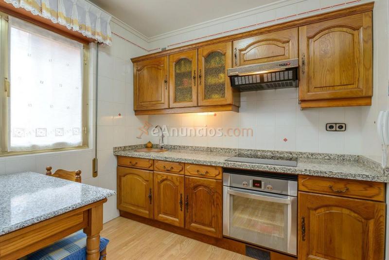 Apartamento en venta en Calle Vital Aza Álvarez-Buylla, La Villa - Bazuelo, Mieres del Camino