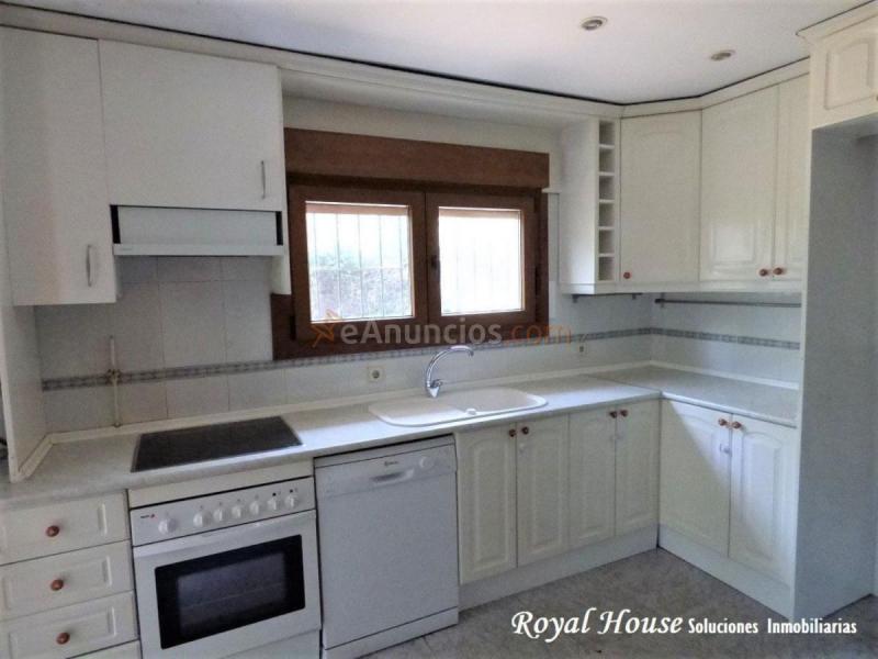 Adosado en venta en  VIRGEN DEL VALLE, Guadarrama