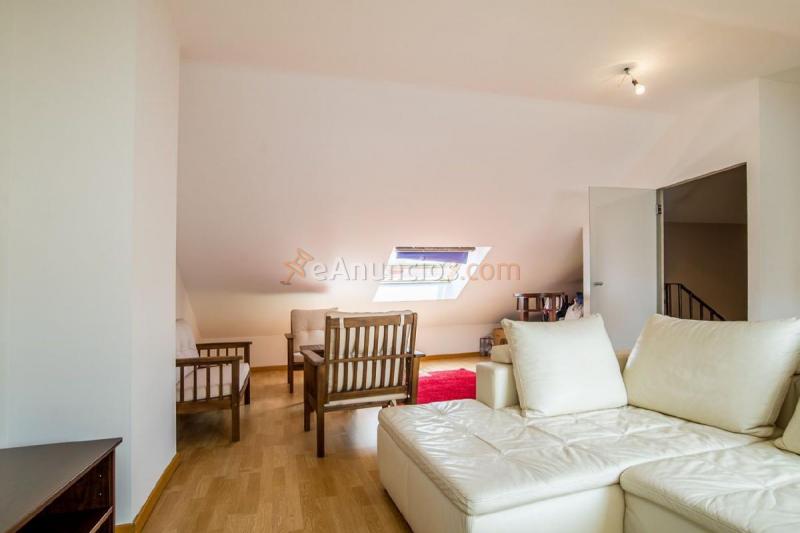 Adosado en venta en  Ensanche, Alcalá de Henares